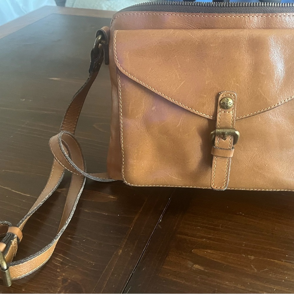 Patricia Nash Heritage Tan Leather Crossbody Bag with Buckle